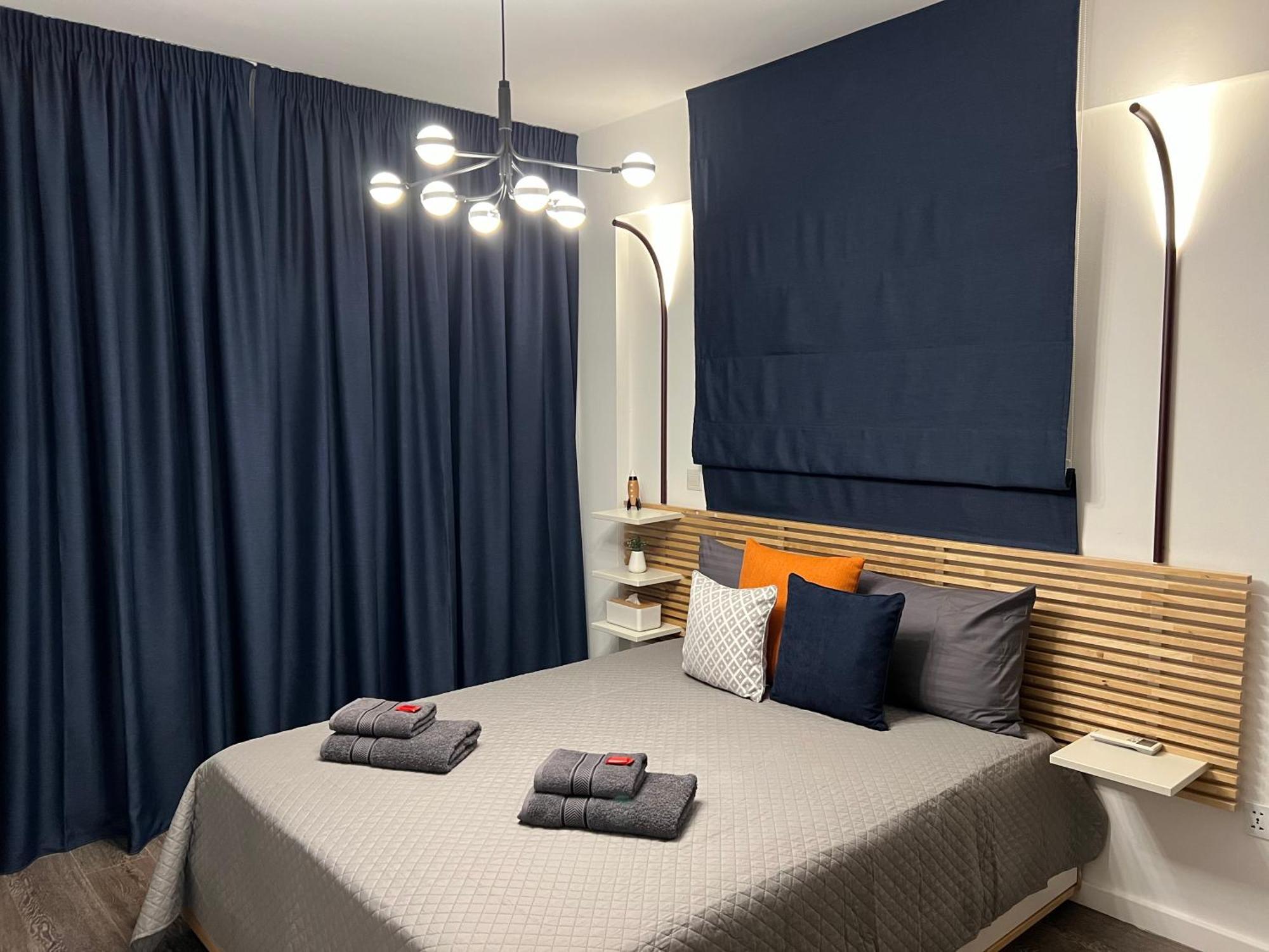 Fat Cow Apartments Larnaca Bagian luar foto